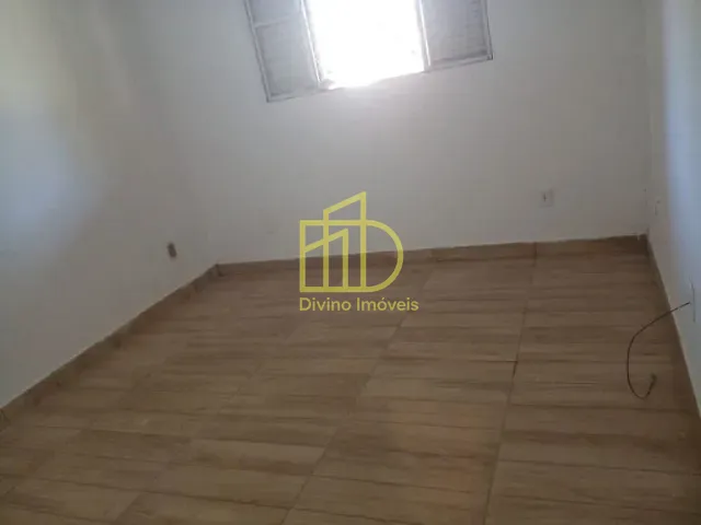 Chácara com 1600m² 2 quartos e 2 banheiros, à venda, no bairro Recanto Ipanema do Meio em Araçoiaba da Serra