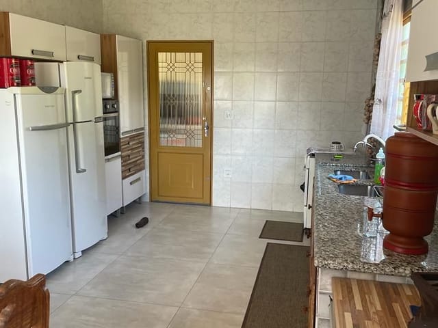Chácara com 22000m² 4 quartos e 4 banheiros, à venda, no bairro Recanto Do Jaguari em Vargem