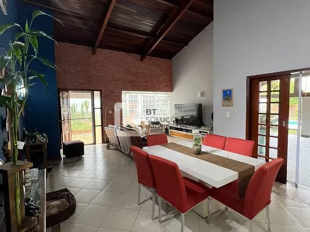 Chácara com 1800m² 5 quartos e 4 banheiros, à venda, no bairro Terras de Itaici em Indaiatuba