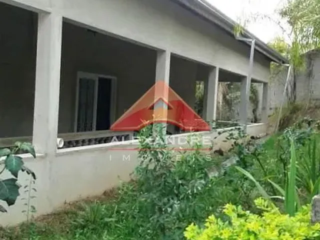 Chácara com 3500m² 4 quartos e 2 banheiros, à venda, no bairro Bom Retiro em São José Dos Campos