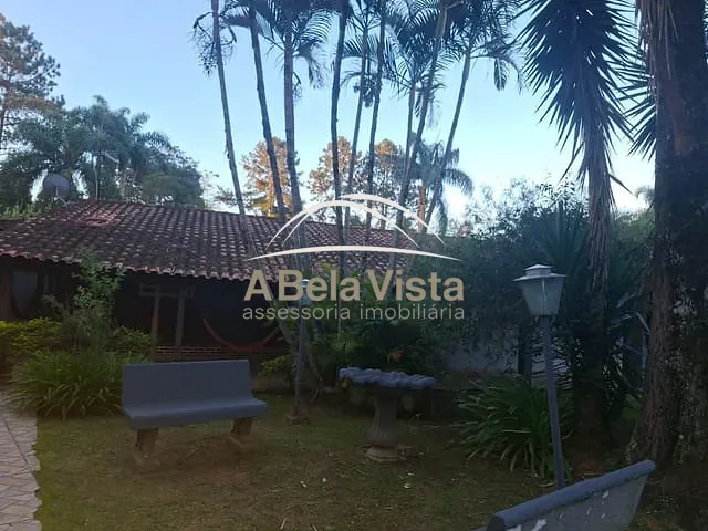 Chácara 3 quartos e 1 banheiro, à venda, no bairro Centro em Vargem Grande Paulista