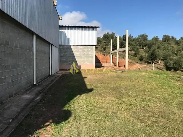 Chácara à venda, no bairro Pinhal Novo em Lorena