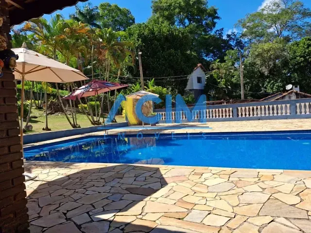 Chácara com 3350m² 2 quartos e 2 banheiros, à venda, no bairro Jardim Roseira de Cima em Jaguariúna