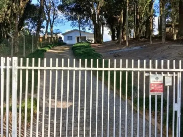 Sítio 3 quartos e 2 banheiros, à venda, no bairro Jardim Naturama em Almirante Tamandaré