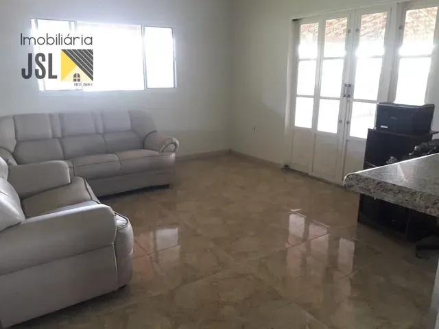 Chácara com 5000m² 2 quartos e 2 banheiros, à venda, no bairro Marambaia em Caçapava