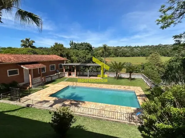 Chácara com 5000m² 4 quartos e 3 banheiros, à venda, no bairro Condomínio Itaembu em Itatiba