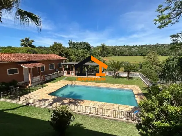 Chácara com 5000m² 4 quartos e 3 banheiros, à venda, no bairro Condomínio Itaembu em Itatiba