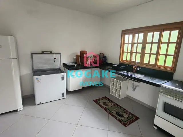 Chácara com 120m² 4 quartos e 3 banheiros, à venda, no bairro Centro (São Francisco Xavier) em São José dos Campos