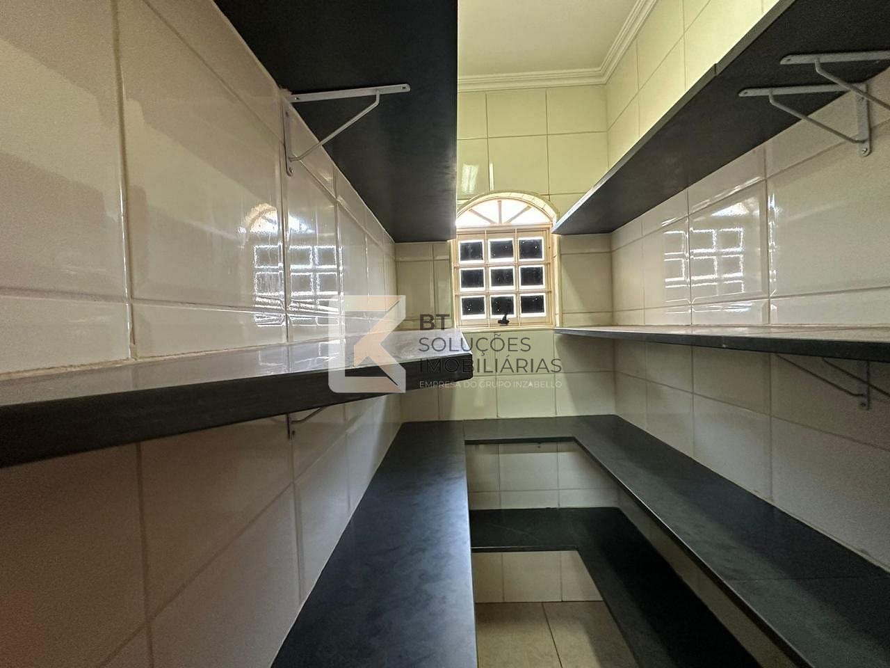 Chácara, 3 quartos, 1022 m² - Foto 9