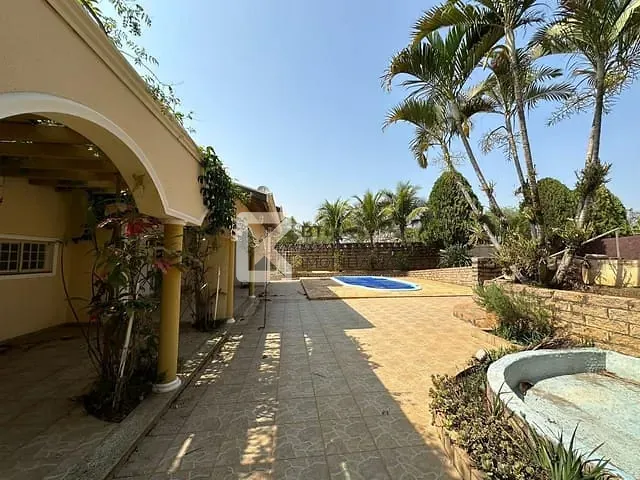Chácara com 1022m² 3 quartos e 3 banheiros, à venda ou para alugar, no bairro Colinas de Indaiatuba II em Indaiatuba