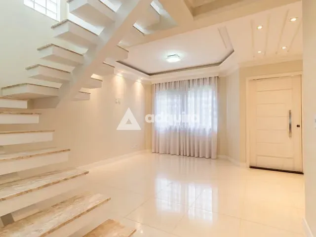 Chácara com 4062m² 2 quartos e 3 banheiros, à venda, no bairro Contorno em Ponta Grossa