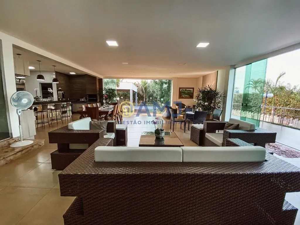 Chácara, 6 quartos, 2000 m² - Foto 1