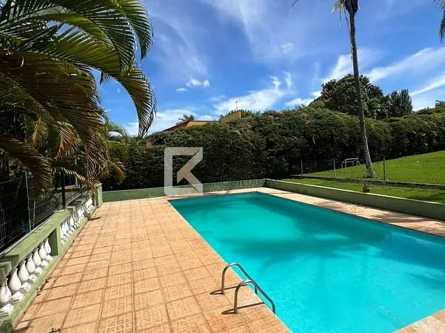 Chácara com 2500m² 3 quartos e 2 banheiros, à venda, no bairro Colinas do Mosteiro de Itaici em Indaiatuba