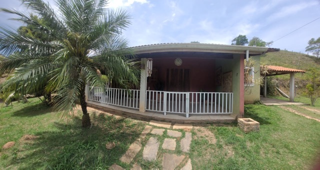 Chácara com 20000m² 2 quartos e 2 banheiros, à venda, no bairro Área Rural de Tremembé em Tremembé