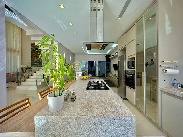 Chácara com 5119m² 5 quartos e 8 banheiros, à venda, no bairro Condomínio Alto da Boa Vista em Senador Canedo