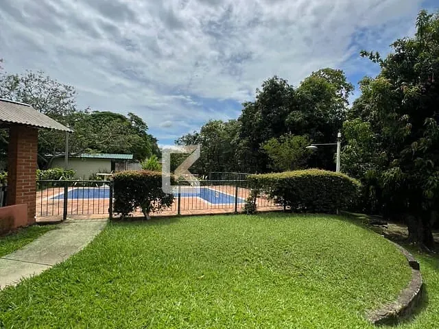 Chácara com 5400m² 5 quartos e 4 banheiros, à venda, no bairro Jardim Panorama em Indaiatuba
