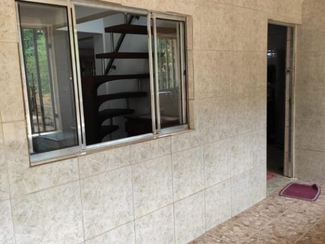Chácara com 2000m² 2 quartos e 2 banheiros, à venda, no bairro Jardim Diva (Fazendinha) em Santana de Parnaíba