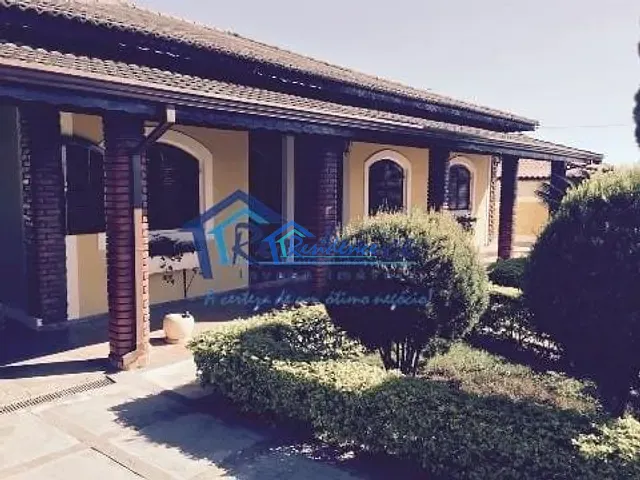 Chácara com 660m² 4 quartos e 2 banheiros, à venda, no bairro Parque dos Cafezais VI em Itupeva