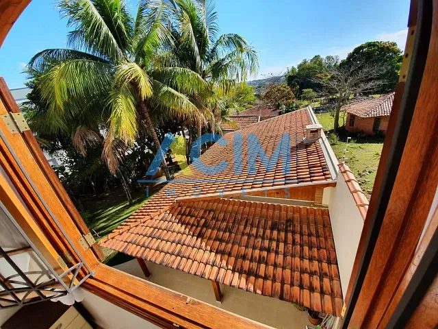 Chácara com 1500m² 4 quartos e 4 banheiros, à venda, no bairro São Pedro em Jaguariúna