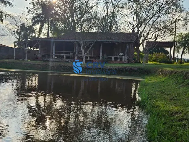 Chácara com 9310m² 2 quartos e 2 banheiros, à venda, no bairro Fazenda Nata em Londrina