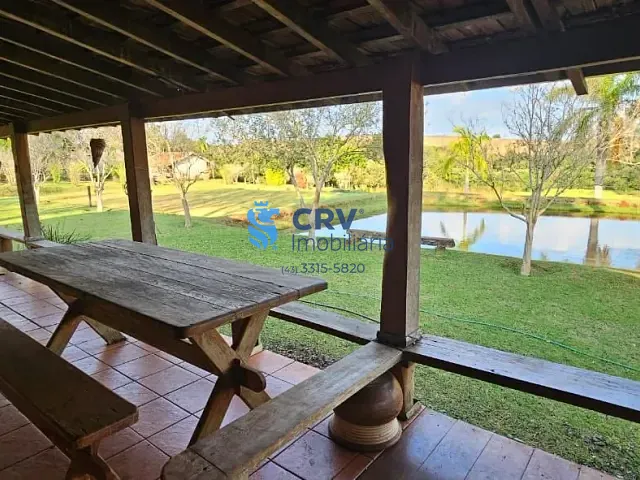 Chácara com 9310m² 2 quartos e 2 banheiros, à venda, no bairro Fazenda Nata em Londrina