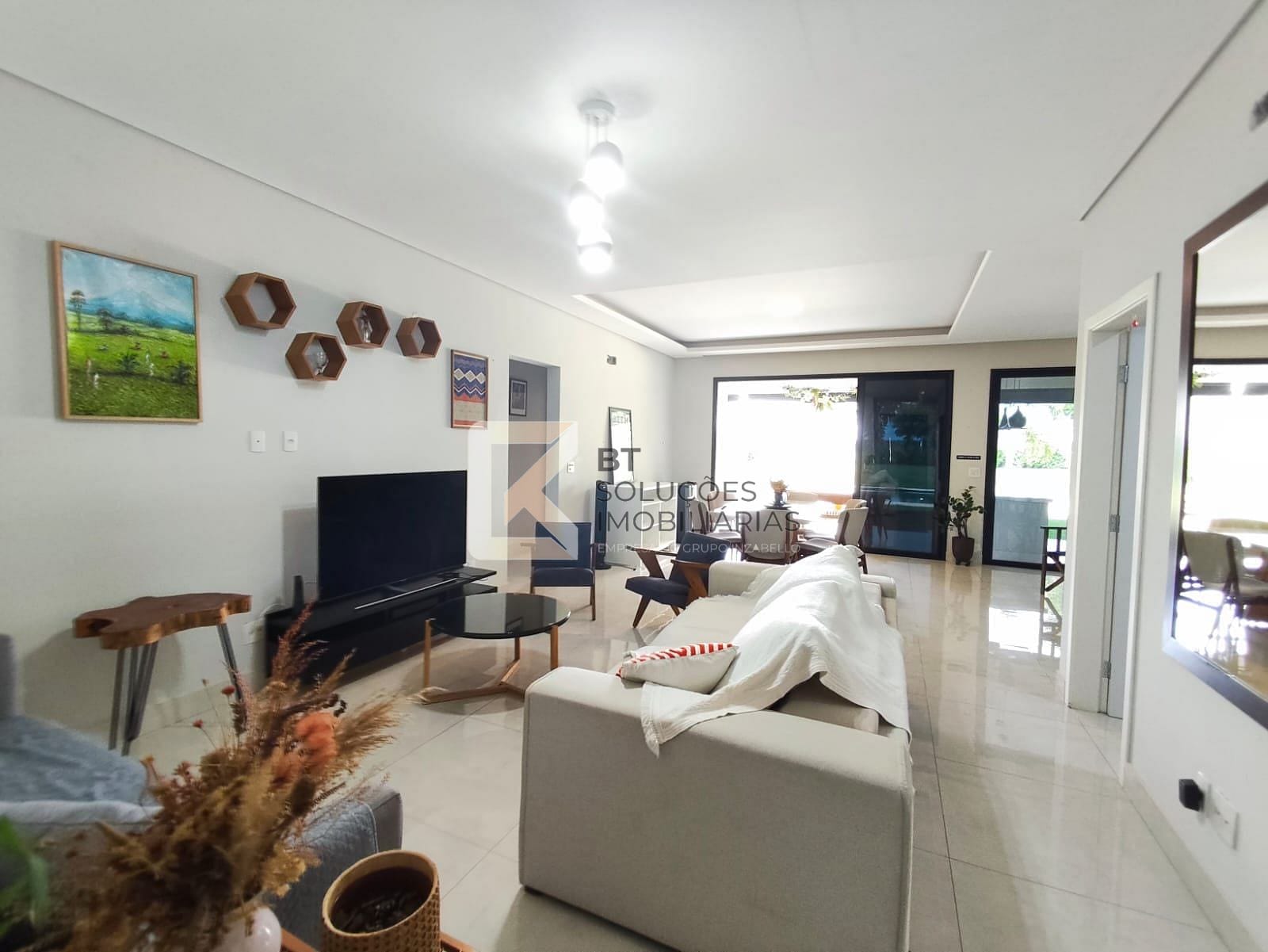 Chácara, 3 quartos, 1250 m² - Foto 2