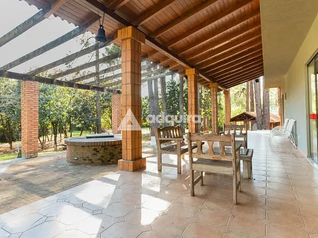 Chácara com 16640m² 3 quartos e 2 banheiros, à venda, no bairro Cara Cara em Ponta Grossa