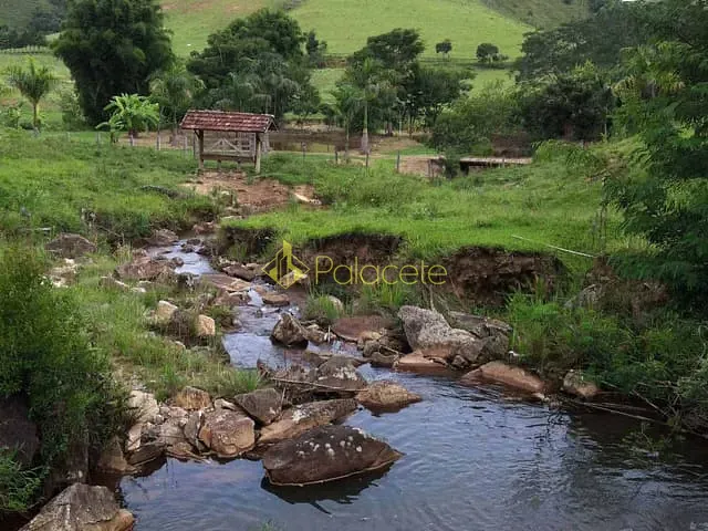 Chácara com 2556m², à venda, no bairro Área Rural de Lorena em Lorena