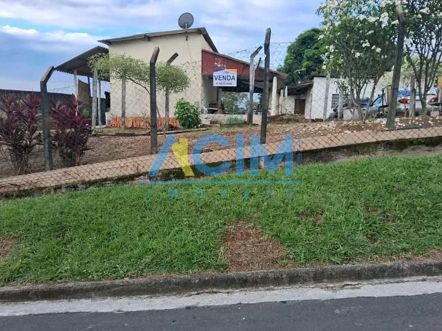 Chácara com 1008m² 3 quartos e 3 banheiros, à venda, no bairro Colina do Castelo em Jaguariúna