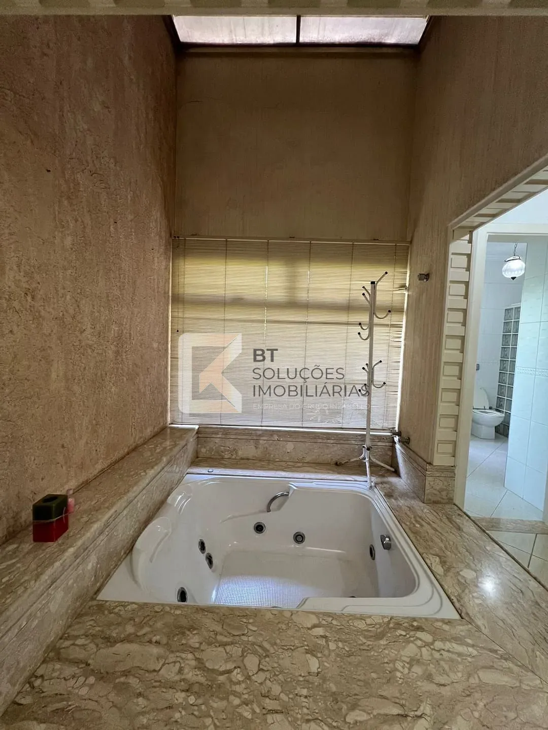 Chácara, 4 quartos, 2000 m² - Foto 40