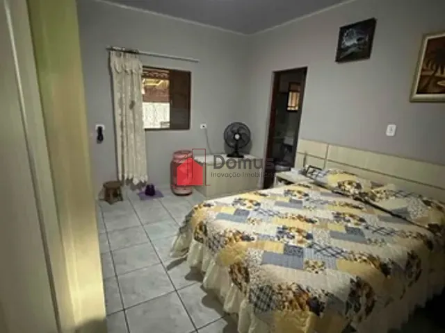 Chácara com 3000m² 4 quartos e 3 banheiros, à venda, no bairro Nossa Senhora do Perpétuo Socorro em Pindamonhangaba