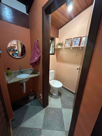 Chácara com 3000m² 5 quartos e 5 banheiros, à venda, no bairro Condomínio Colonial Vale do Sol em Tremembé
