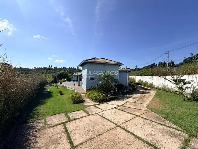 Chácara com 1000m² 3 quartos e 5 banheiros, à venda, no bairro Éden em Sorocaba