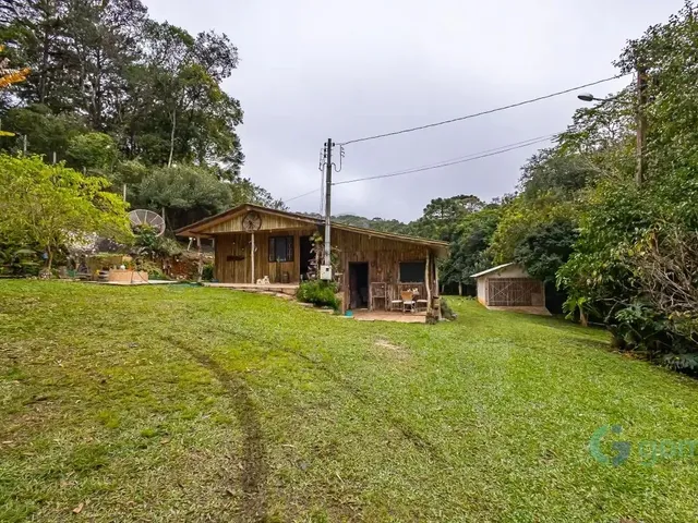 Sítio 4 quartos e 2 banheiros, à venda, no bairro Bateias em Campo Largo