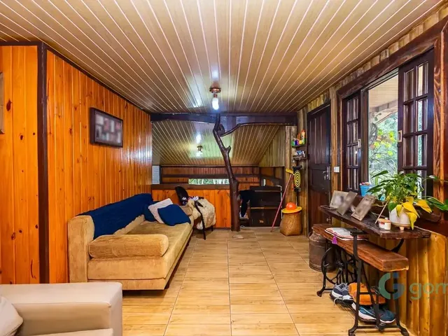 Sítio 4 quartos e 2 banheiros, à venda, no bairro Bateias em Campo Largo