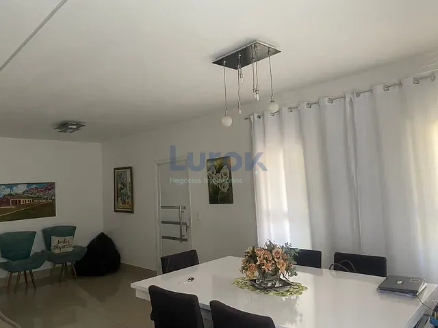 Chácara com 4000m² 4 quartos e 5 banheiros, à venda, no bairro Country  Club em Valinhos