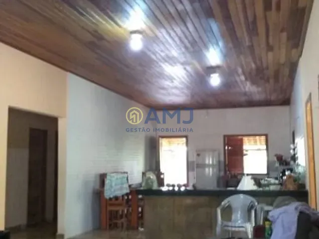 Chácara com 3111m² 3 quartos e 3 banheiros, à venda, no bairro Zona Rural em Hidrolândia