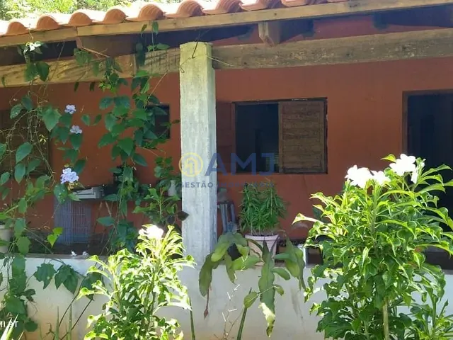 Chácara com 3111m² 3 quartos e 3 banheiros, à venda, no bairro Zona Rural em Hidrolândia