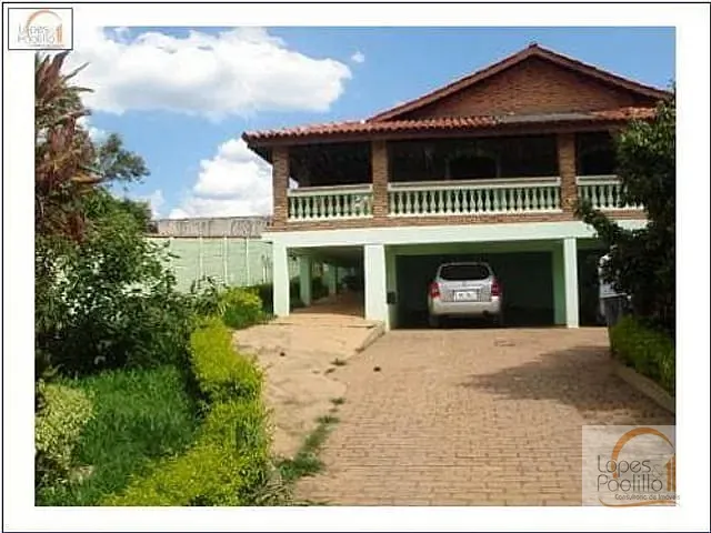 Chácara com 1080m² 3 quartos e 4 banheiros, à venda, no bairro Jardim Estância Brasil em Atibaia