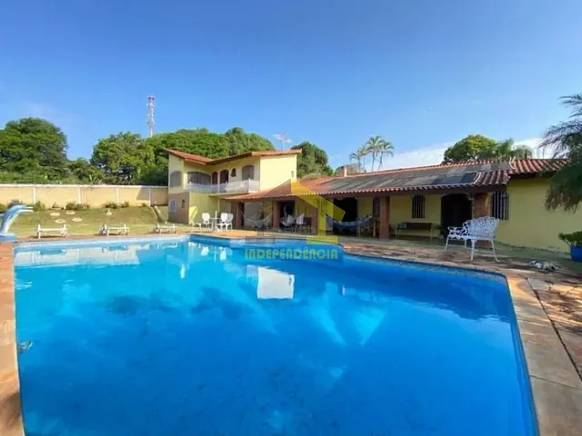 Chácara com 1900m² 3 quartos e 5 banheiros, à venda, no bairro Recanto dos Pássaros em Itatiba