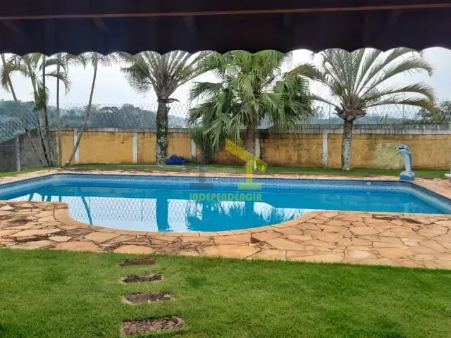Chácara com 1900m² 3 quartos e 5 banheiros, à venda, no bairro Recanto dos Pássaros em Itatiba