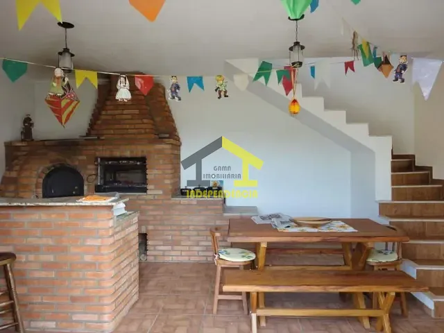 Chácara com 1900m² 3 quartos e 5 banheiros, à venda, no bairro Recanto dos Pássaros em Itatiba