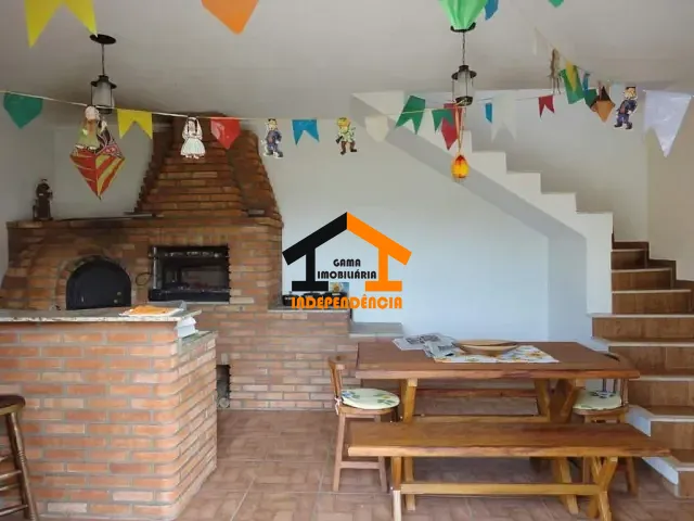 Chácara com 1900m² 3 quartos e 5 banheiros, à venda, no bairro Recanto dos Pássaros em Itatiba
