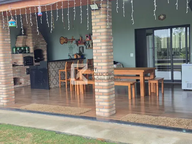 Chácara com 1044m² 3 quartos e 2 banheiros, à venda, no bairro Terras de Santa Izabel em Salto