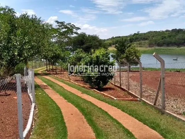 Chácara com 2000m², à venda, no bairro Centro em Alvorada Do Sul