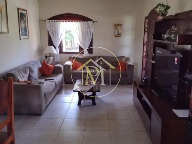 Chácara com 1000m² 5 quartos e 2 banheiros, à venda, no bairro Aracoiaba Da Serra em Araçoiaba da Serra