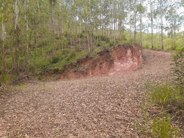 Chácara com 270000m², à venda, no bairro Pouso Frio em Taubaté