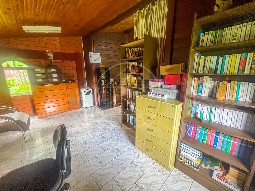 Sítio, 3 quartos, 2000 m² - Foto 9