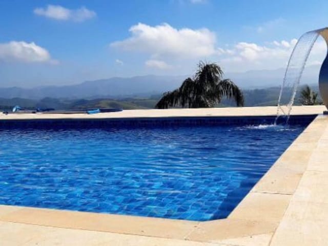 Foto do Chácara - Chácara com 1 dormitório à venda, 2500 m² por R$ 550.000,00 - Sobrado - São José dos Campos/SP | INDEPENDENCE NEGOCIOS IMOBILIARIOS LTDA
