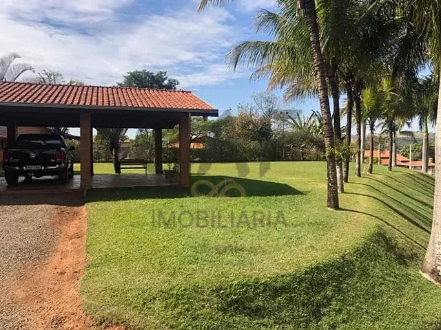 Chácara com 2000m² 4 quartos e 5 banheiros, à venda, no bairro Chácara Santo Antonio em Jaguariúna